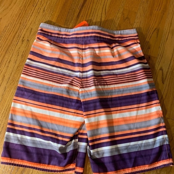 Under Armour Board/Swim Shorts Size 28 Purple/orange/white - Picture 9 of 14